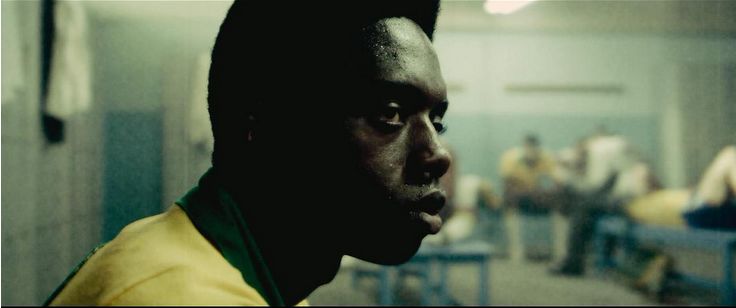 从贫民窟到亿万大亨,从穷小子开始逆袭