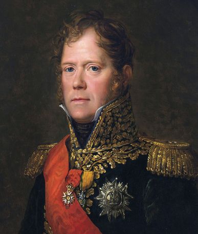 滑铁卢战役拿破仑输给了哪个国家,滑铁卢战役打败拿破仑的是谁和谁