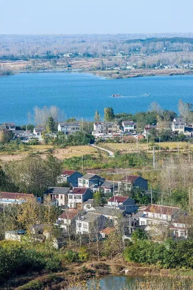 国内最美的十大海滨城市,国内最撩人的20个金秋童话