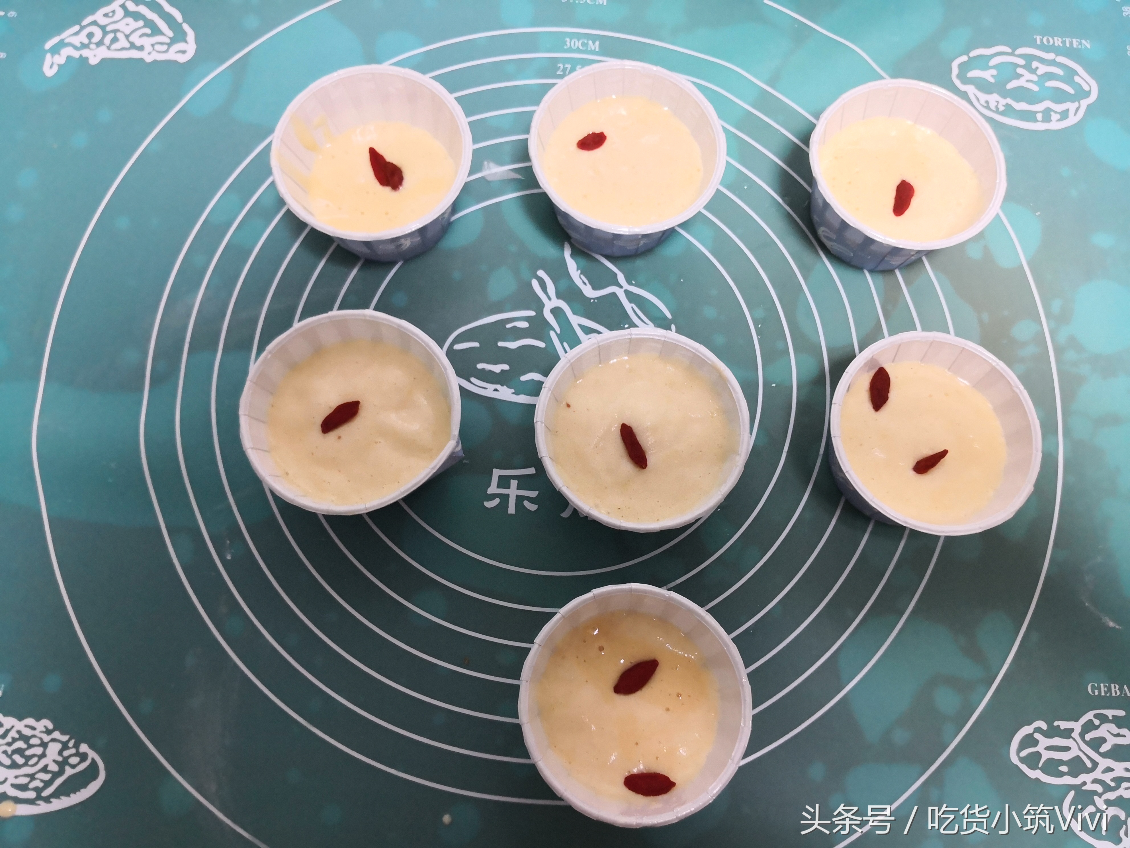 家庭版蛋糕做法普通面粉上锅蒸,超简单的蒸蛋糕只需要两个鸡蛋