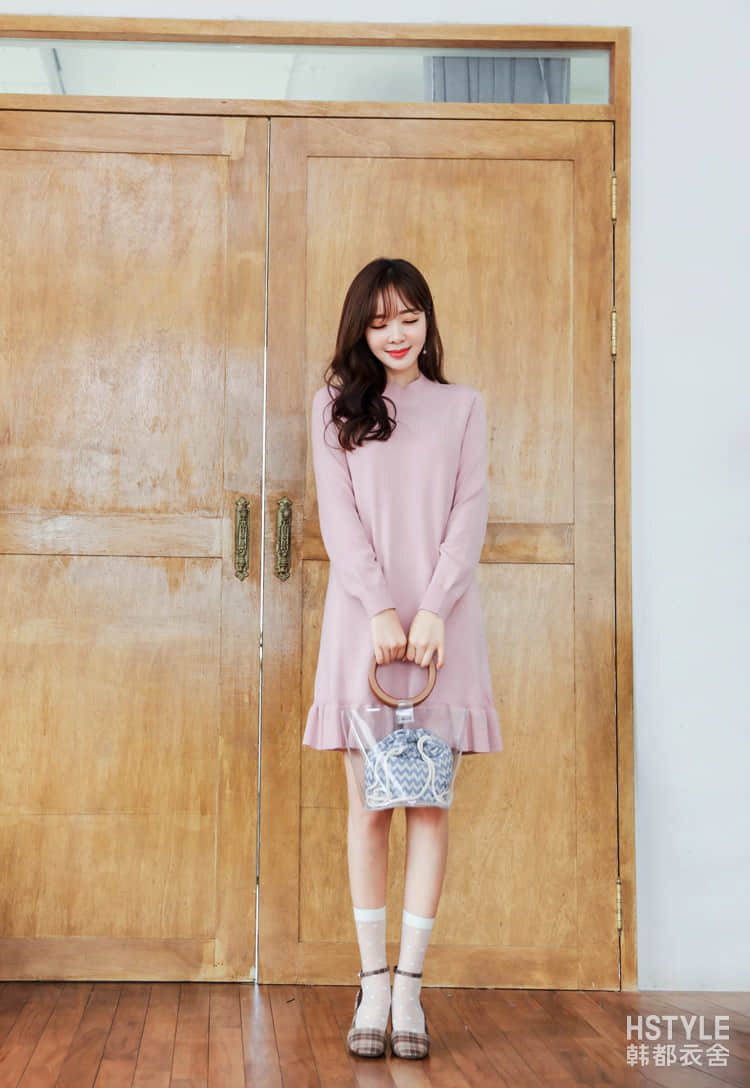 时尚气质显瘦针织百搭连衣裙女,针织连衣裙让你的秋冬造型更优雅