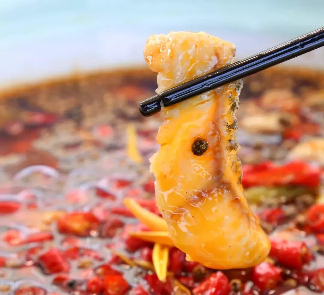 绵阳zui舍得放料的鱼店!一年卖出30万份就算横跨大半个城也要吃