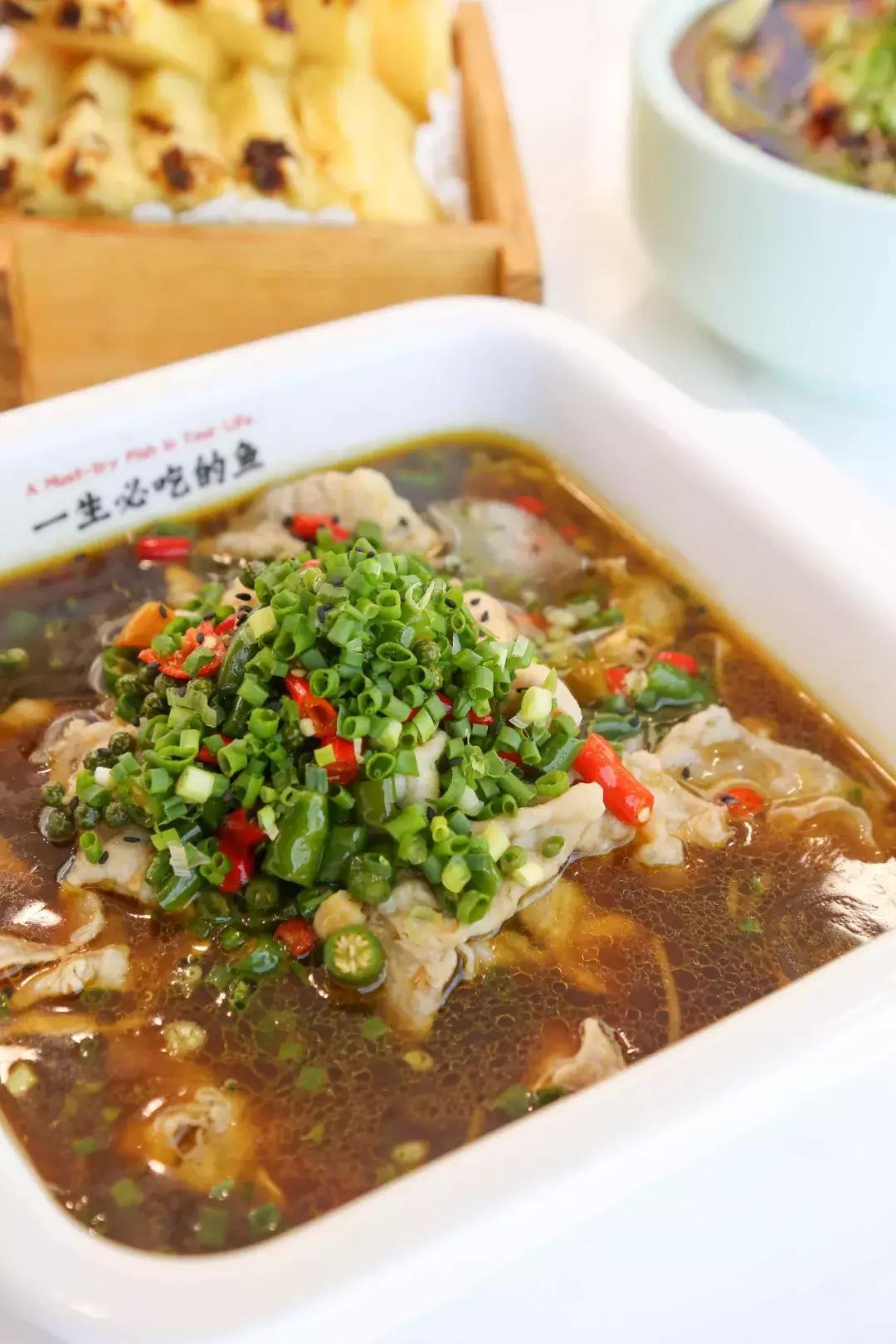 绵阳zui舍得放料的鱼店!一年卖出30万份就算横跨大半个城也要吃