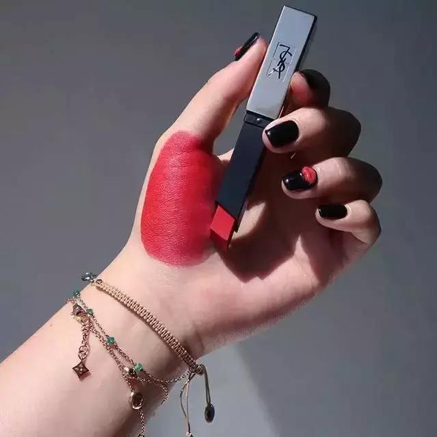 女生秋冬化妆品推荐,秋冬化妆品单品推荐