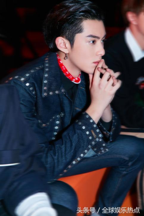 新流星花园新版f4广州见面会,新流星花园f4霸气出场视频道明寺