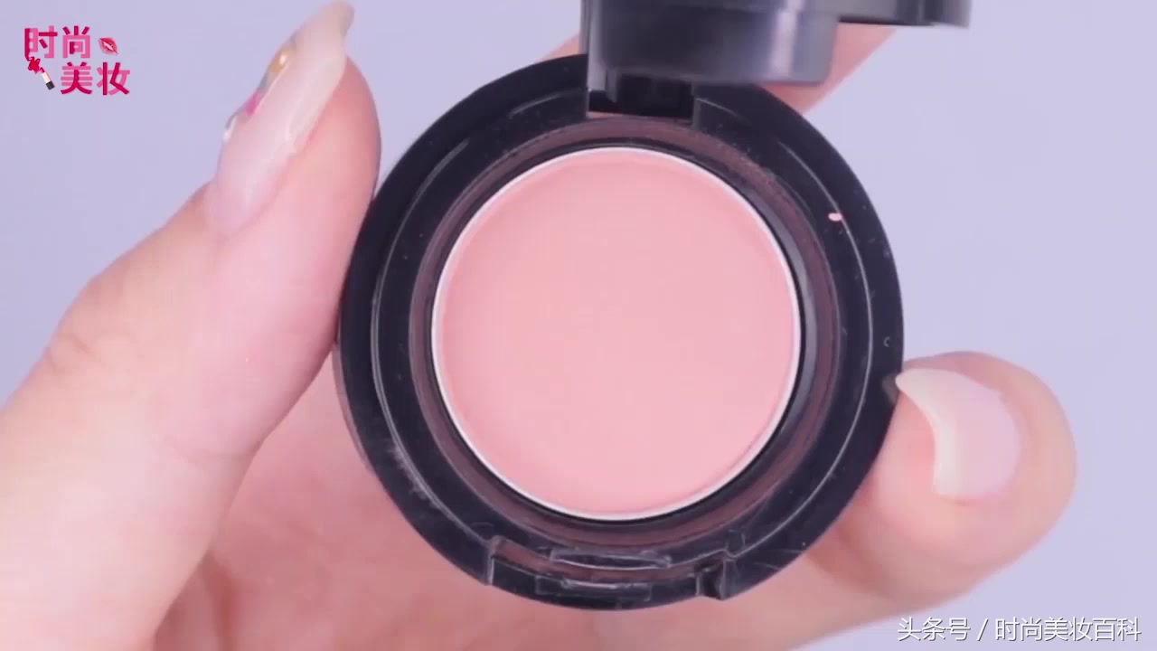 日常化妆秋季阴影妆容,化妆教程日常妆穿衣搭配