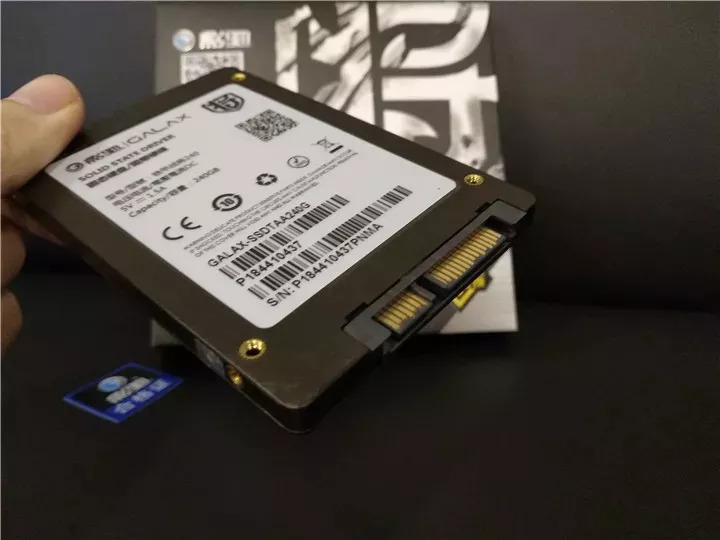 ssd固态硬盘怎么安装,ssd固态硬盘安装教程图解