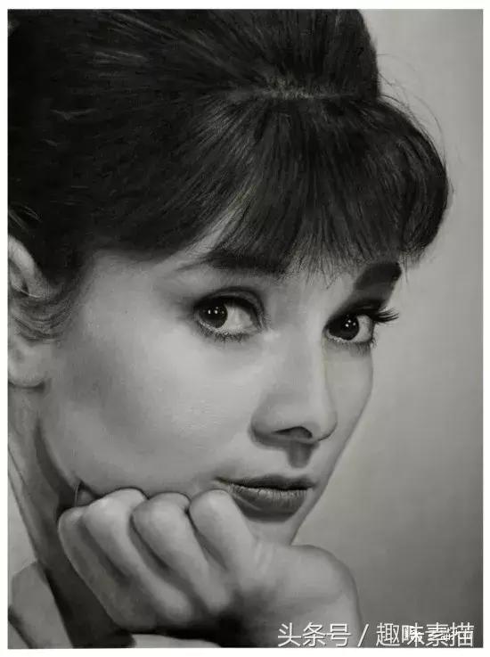40幅精美素描图片,100张铅笔画图片