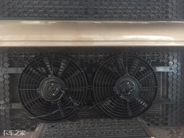 利用原车空调改驻车空调效果,并联式电动驻车空调