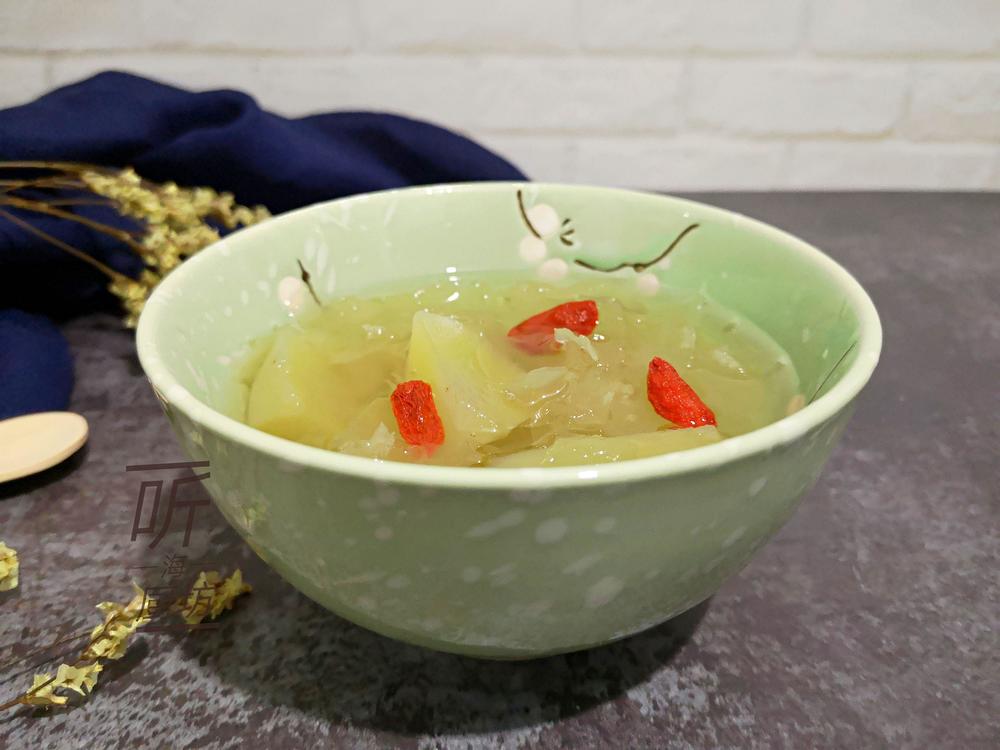 秋天天气干燥试试这款润肤养颜汤,入秋后一定要多喝这碗汤