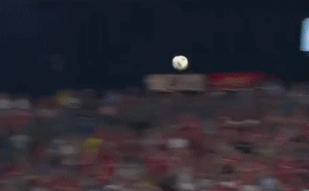 人中吕布马中赤兔是第几集,人中吕布球星伊布