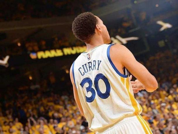 库里生涯最难打破的5个纪录,库里哭了库里历史地位怎么样