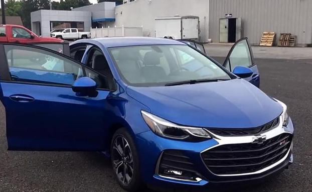 19款科鲁兹rs,科鲁兹2019款rs解说