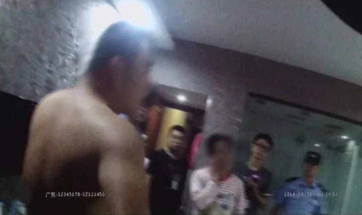 耐克阿迪十大品牌服装,阿迪耐克只要几百块钱