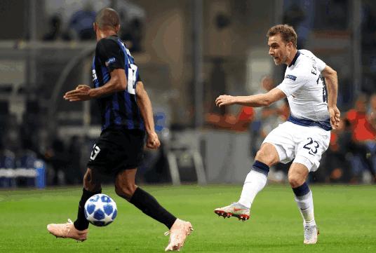 史上最佳十大倒钩进球,十大不可思议的倒钩进球