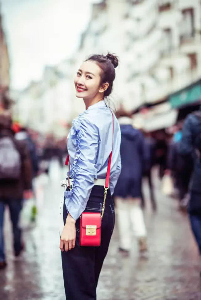 为什么现在男生喜欢叫女生姐,男生为什么叫女生小姐姐