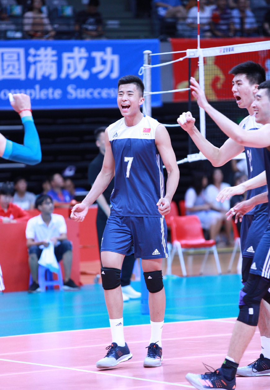 中国排球遭遇“77事变”！影响女排备战！客观导致男排失利！
