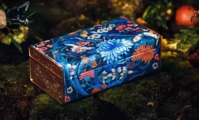 什么牌子的月饼礼盒比较好吃,好吃到爆的月饼礼盒大全