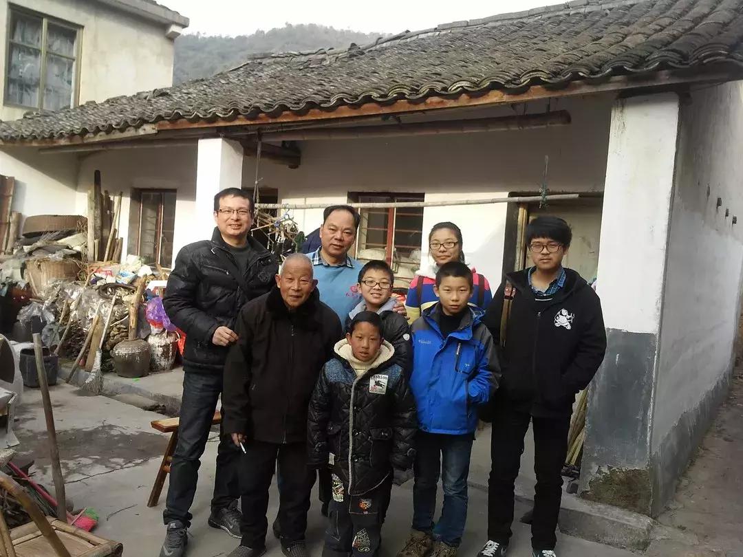 41岁男子无偿献血258次,无偿献血过万ml的有多少人