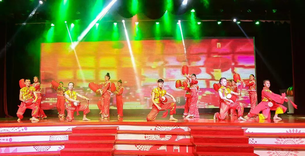 山竹过后龙凤山庄火了，全省景区都在这里议大事