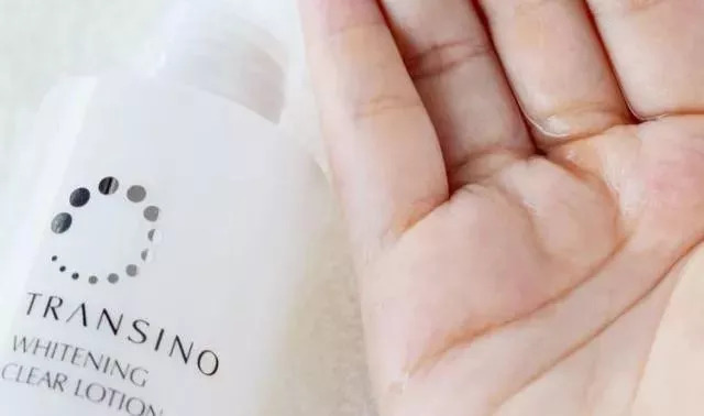 适合夏天使用的10款日本美白化妆水！