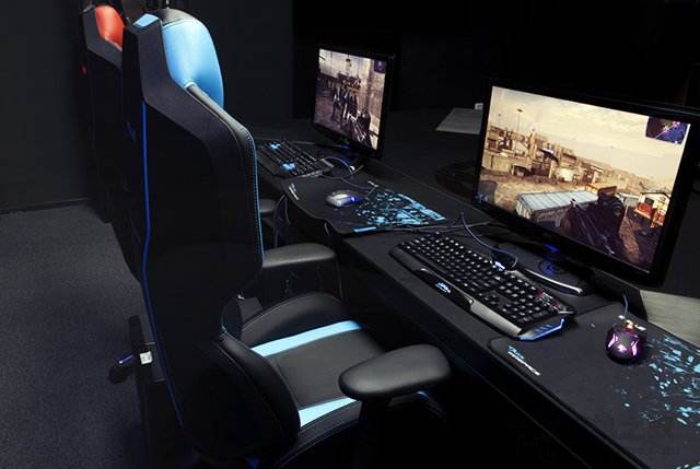 机箱和主板连接图解,电脑主板与机箱接线方法