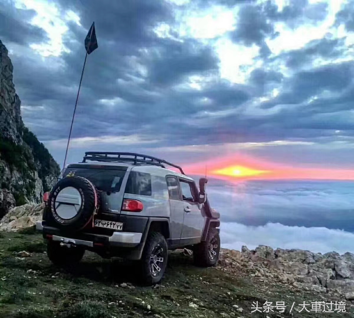 丰田fj酷路泽好还是兰德酷路泽好,丰田fj酷路泽2022款落地多少钱