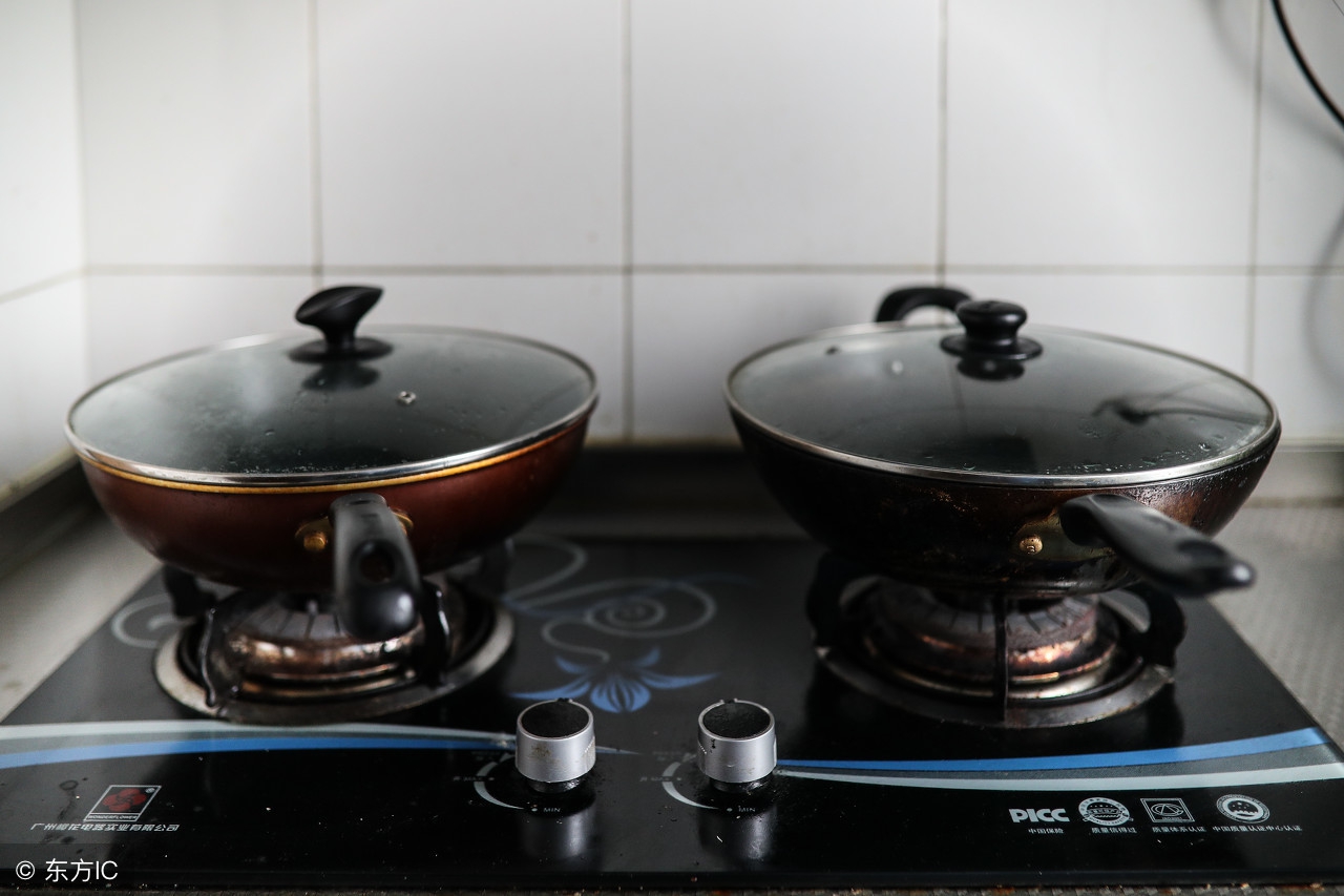 怎么清除锅底烧焦的油脂,如何处理锅底烧焦污渍