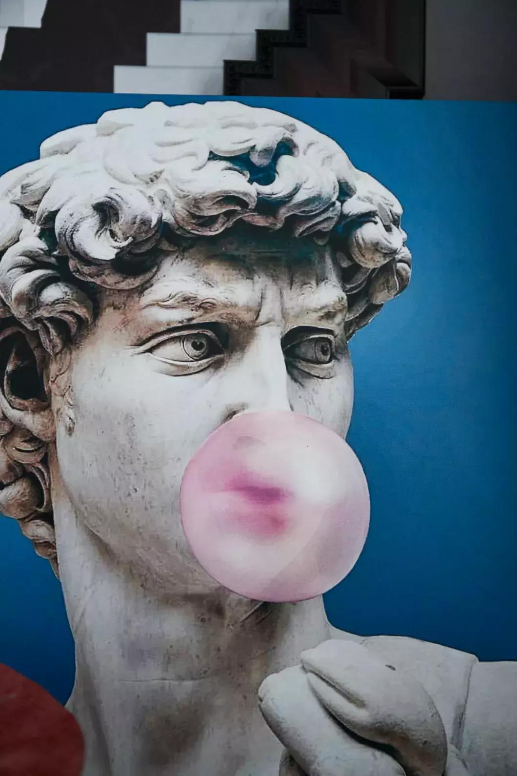 大胆玩“色”，设计也要随性自由