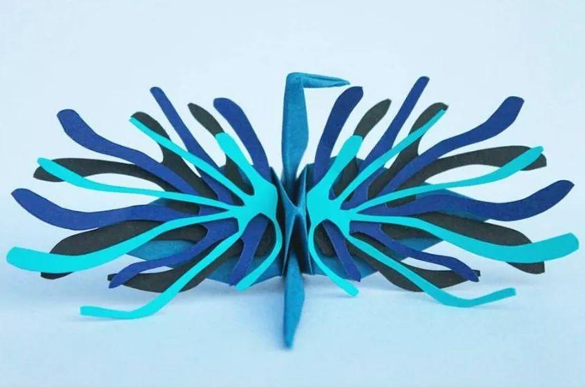 每天折一个千纸鹤,每天折一只纸鹤