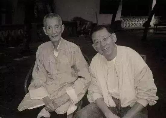 你不能再拥有时国语,奔驰是给成功人士的座驾