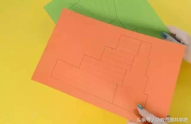 用彩色纸条制作手工卡纸,超简单卡纸手工特别好看