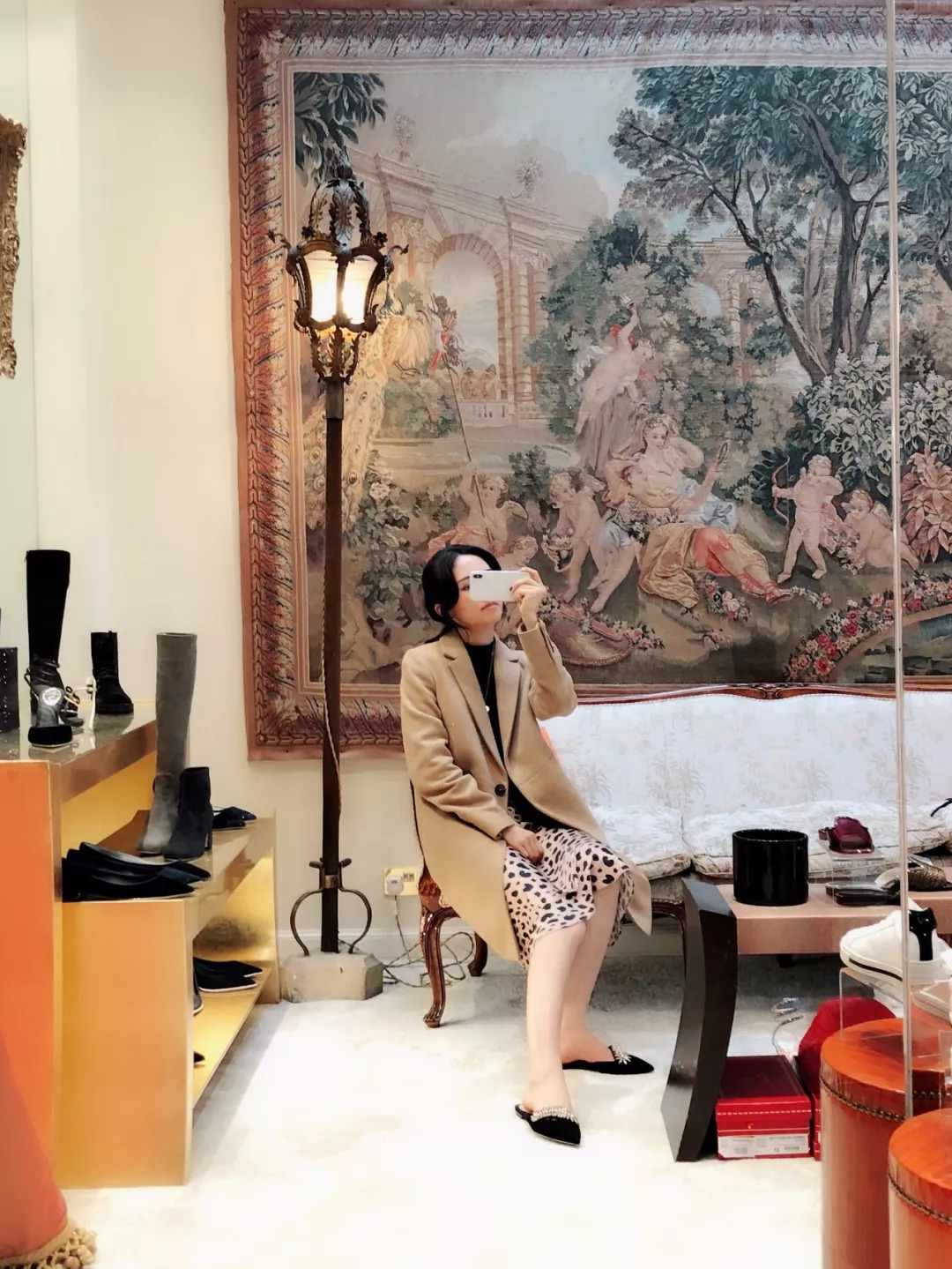 renecaovilla鞋价,renecaovilla店员试鞋