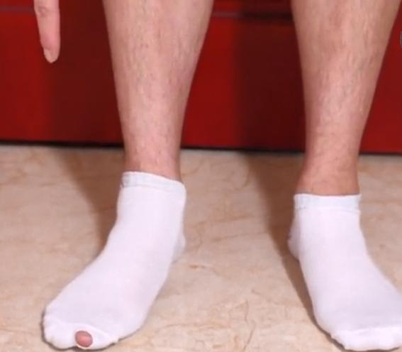生活小技巧袜子破了怎么办,怎样预防袜子被磨破