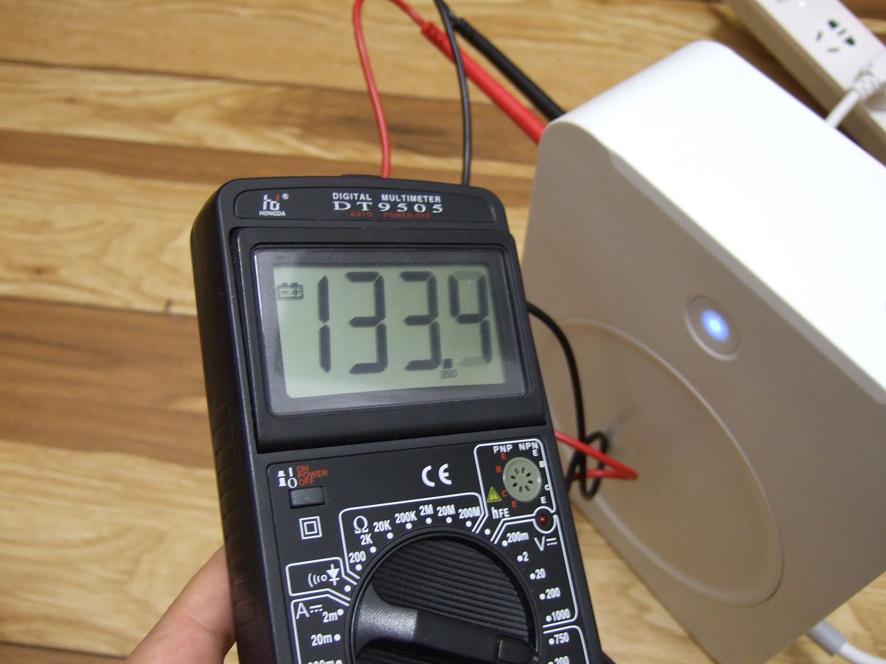 舜红220伏转110伏的变压器原理图,舜红220v转110v变压器内部结构