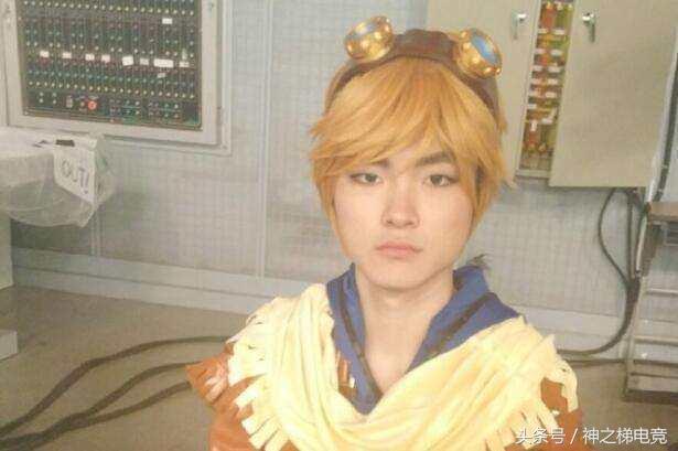 天天趣闻：EZ新老模型大对比W技能重做特效更新