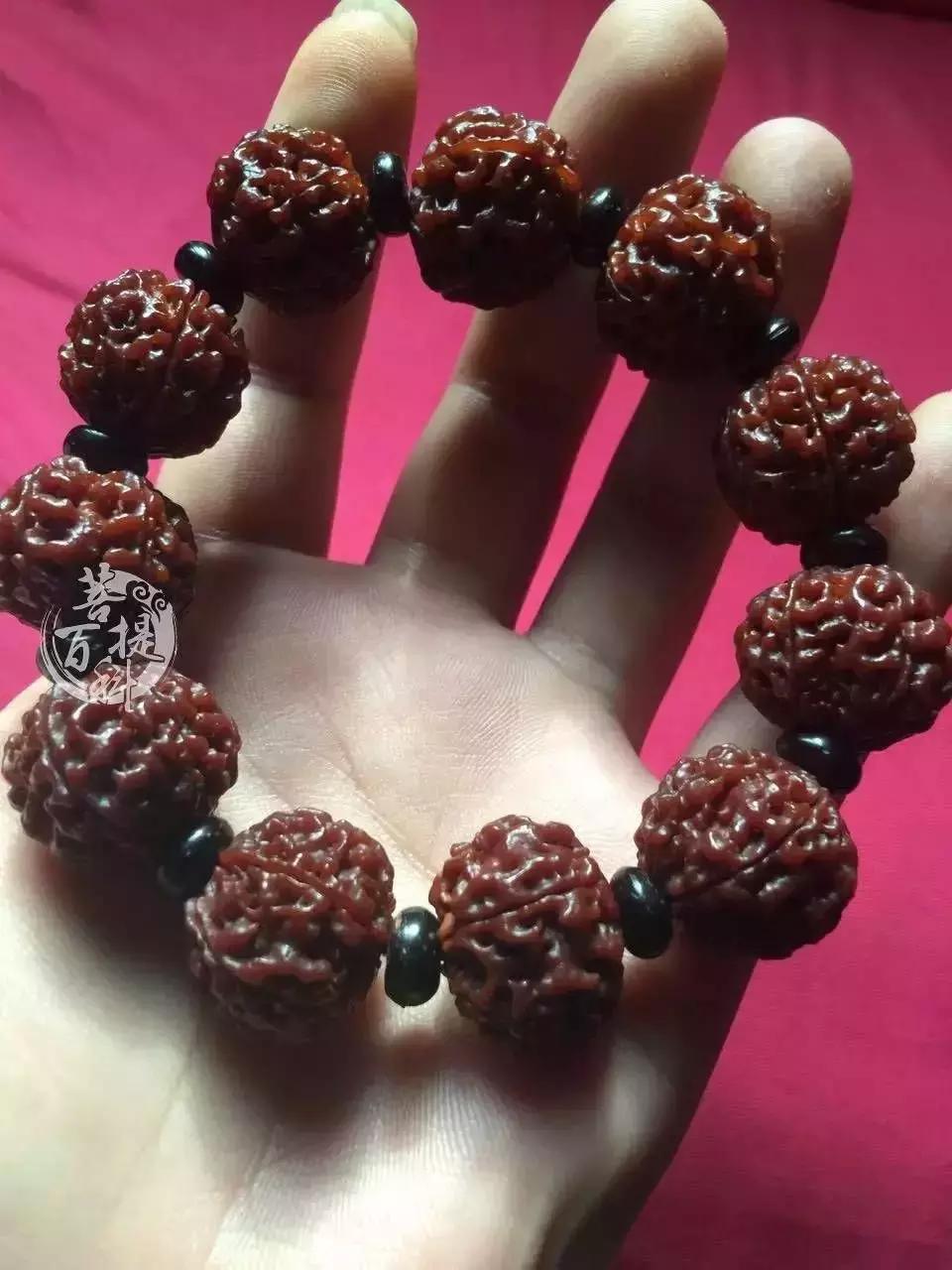 满肉大金刚包浆,尼泊尔大金刚六瓣包浆玉化好吗