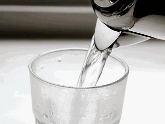 含酒精的化妆水就不好？胡闹！关于护肤，认清成分少入坑！