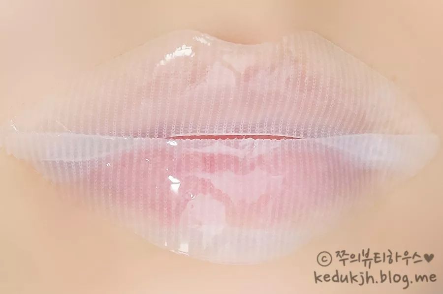 口碑爆表的12款秋冬润唇膏，不买你的嘴会不答应！