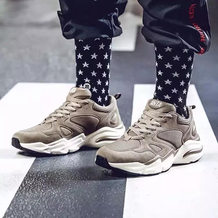 2018安踏李宁都出了什么好看的鞋 (李宁安踏高颜值气垫鞋)