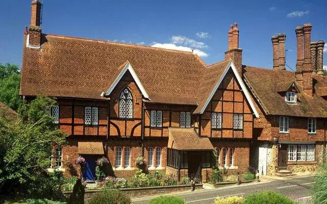 农村建房超出面积怎么处理,农村建房超出面积的怎么处罚