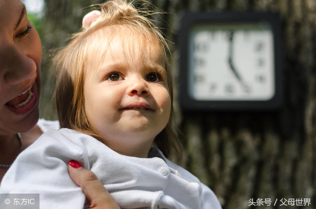 春捂秋冻的正确穿衣方法,宝宝秋季穿衣三暖法则用了少生病