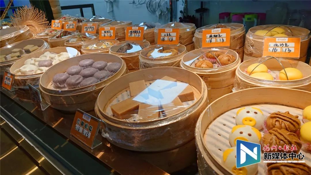 周润发福州街头,独家采访周润发