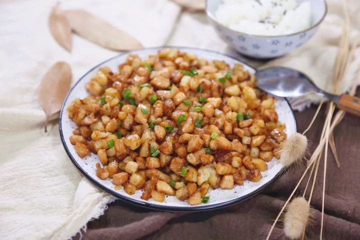 用土豆煎什么好吃,煎土豆煎几分钟才好吃