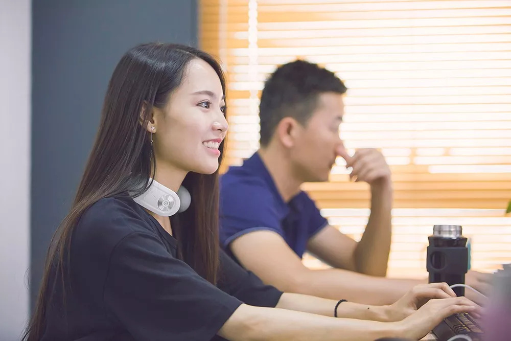 一个动作拯救你的颈椎,3个动作拯救你的颈椎