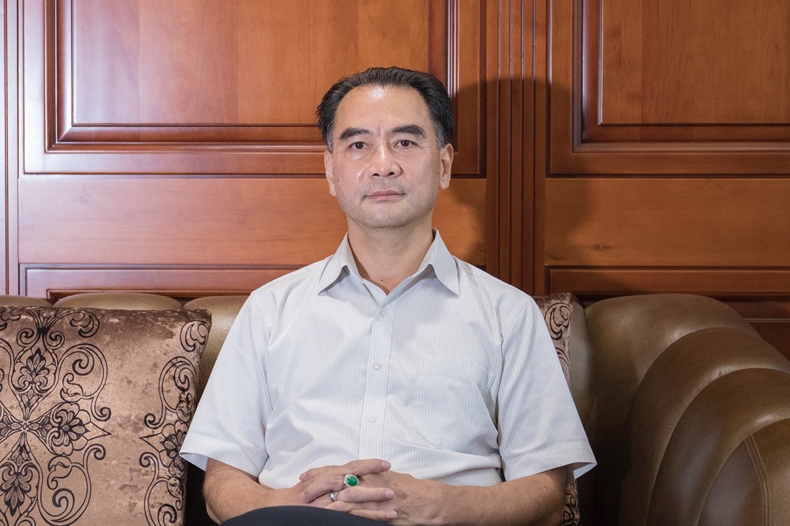 卓意莫锐辉：17岁还是门童如今是华南橱柜巨头董事长