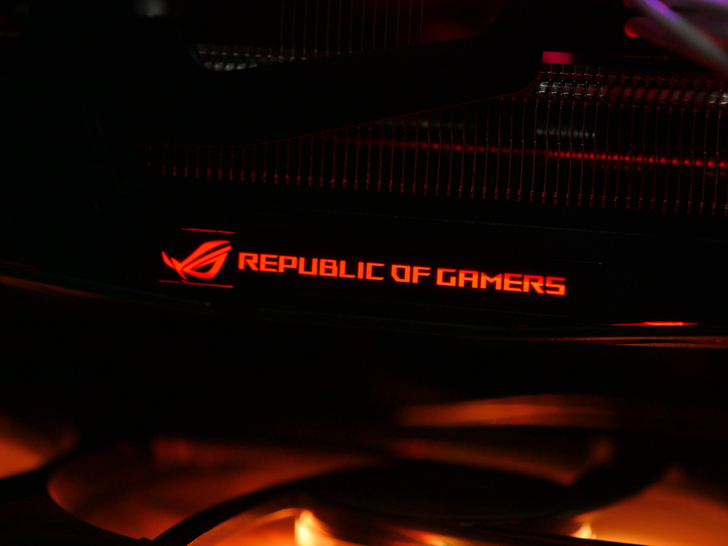 鍗庣rogstrixrtx3070,鍗庣rogstrixrtx4090