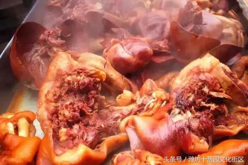 这一次,我们将潍坊正宗美食请进十笏园,邀您品尝舌尖上的潍坊!