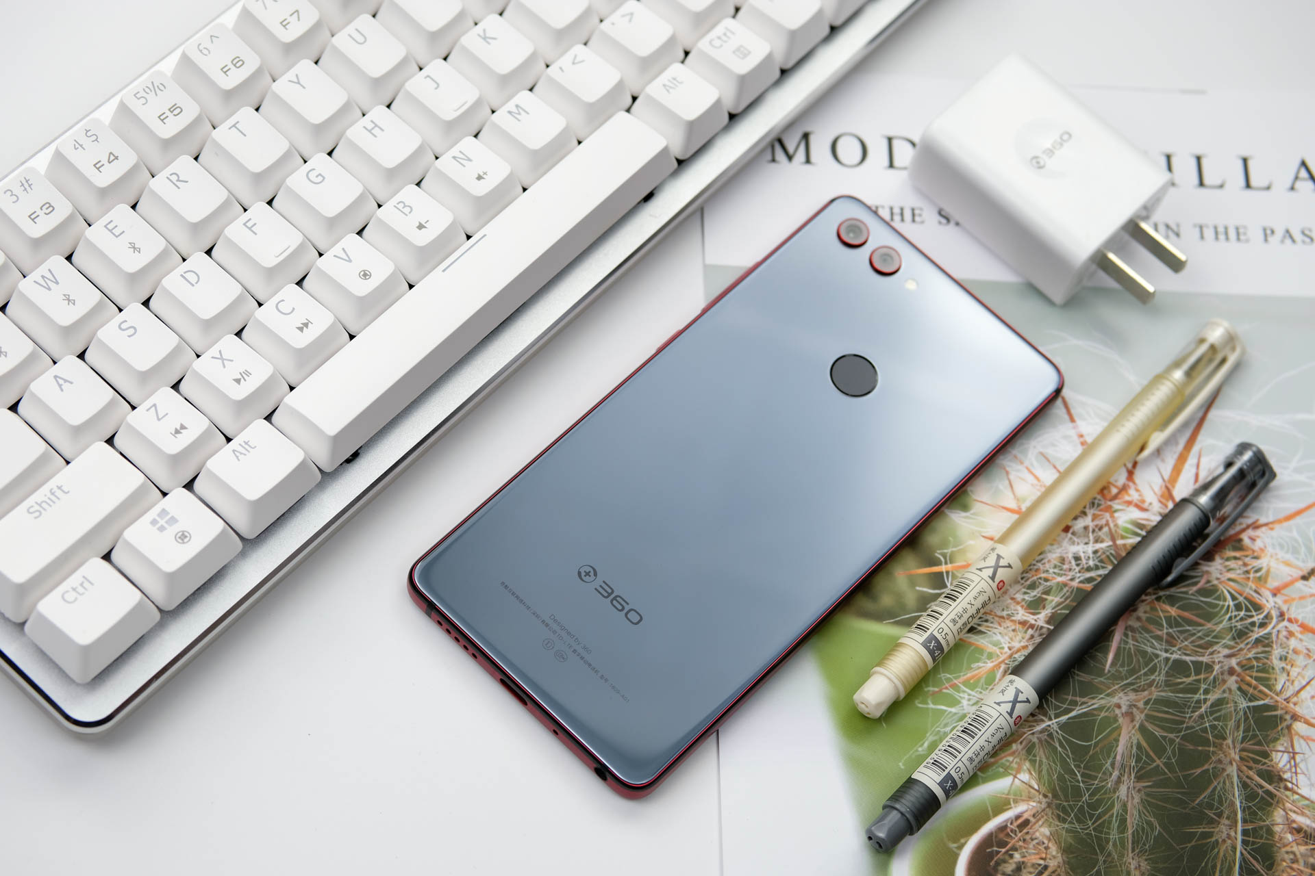 360n7pro跟哪款手机对比功能,360n7pro值得入手吗