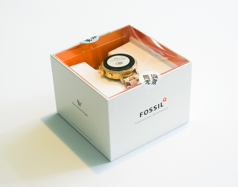 戴fossil手表,fossil智能腕表